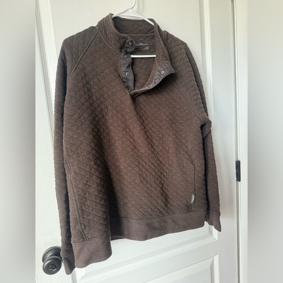 Eddie Bauer Brown Crewneck Sweater with Quilted Texture - Picture 5 of 5